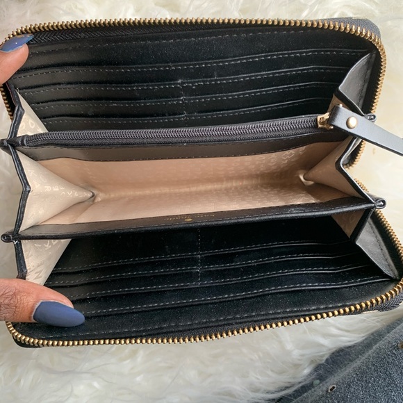 Kate Spade pink and black wallet - Picture 4 of 4